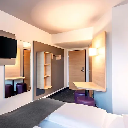 B&B Hotel Regensburg-City-2